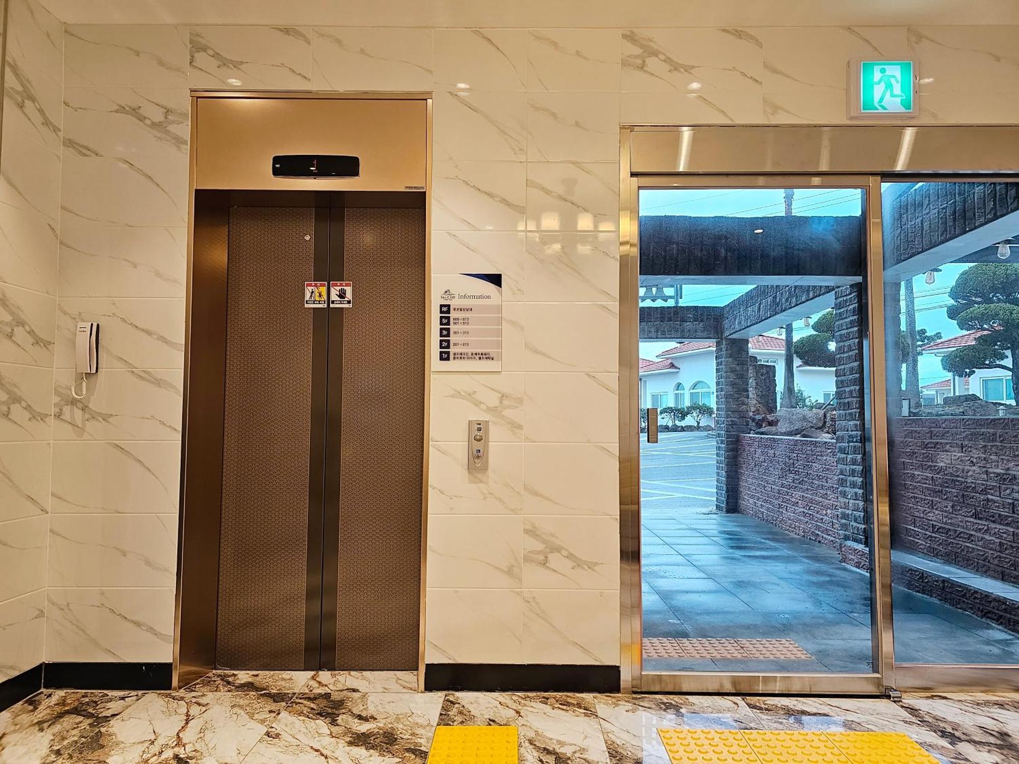 Sea Cliff Hotel Jeju Dış mekan fotoğraf